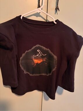 Black RASTAH Cropped Rastah with Sunset urdu Print - exaggerated shoulders-XL